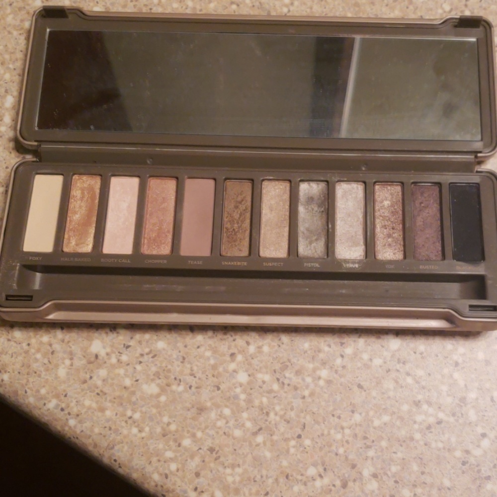 Urban Decay Naked 2 palette
